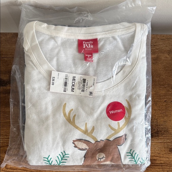Mama Deer Family PJ's White Reindeer Set - Picture 3 of 3